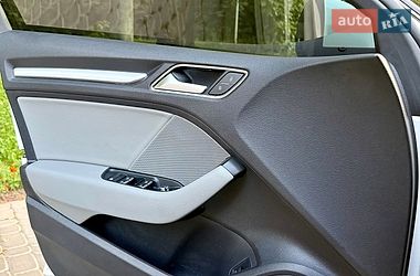 Седан Audi A3 2018 в Вінниці