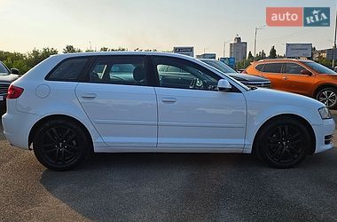 Хетчбек Audi A3 2013 в Києві