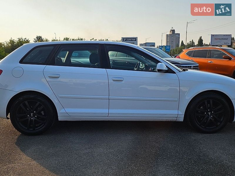 Хетчбек Audi A3 2013 в Києві