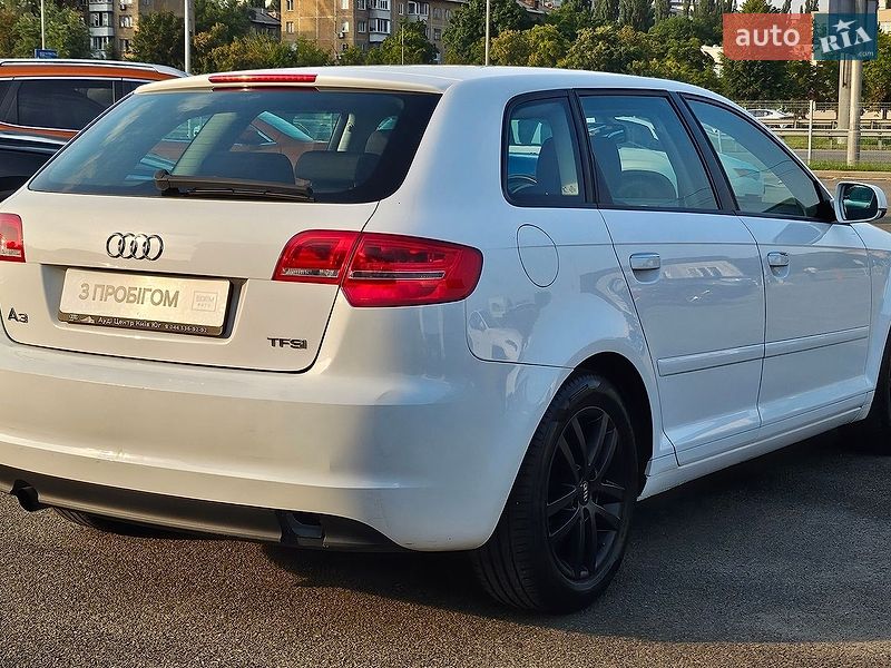 Хетчбек Audi A3 2013 в Києві
