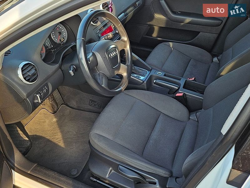 Хетчбек Audi A3 2013 в Києві