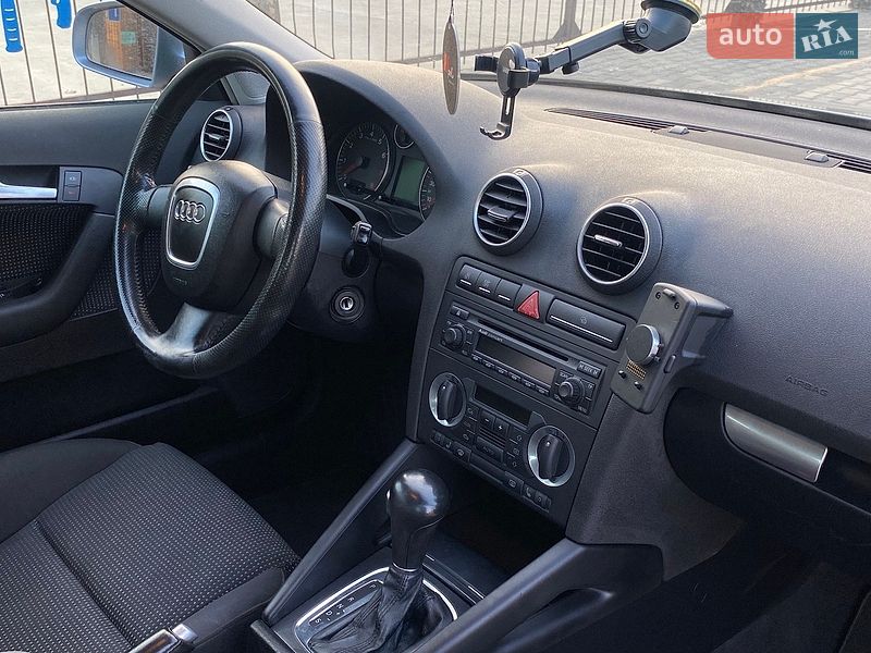 Хэтчбек Audi A3 2006 в Вознесенске