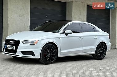 Седан Audi A3 2015 в Дрогобыче