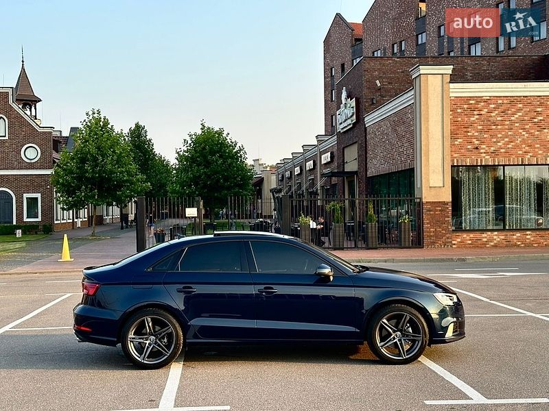 Седан Audi A3 2017 в Києві
