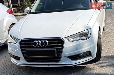 Седан Audi A3 2016 в Львове