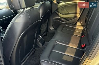 Хетчбек Audi A3 2016 в Самборі