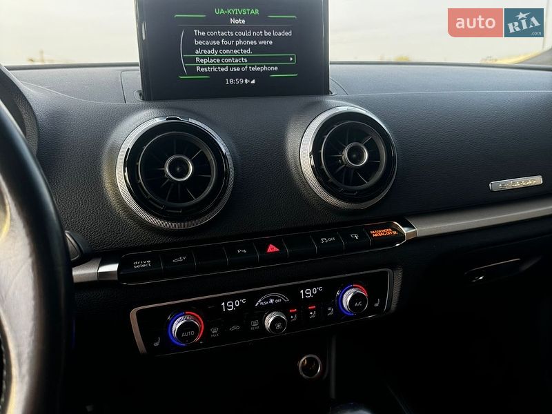 Хетчбек Audi A3 2016 в Самборі