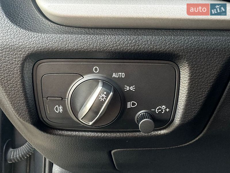 Хетчбек Audi A3 2016 в Самборі
