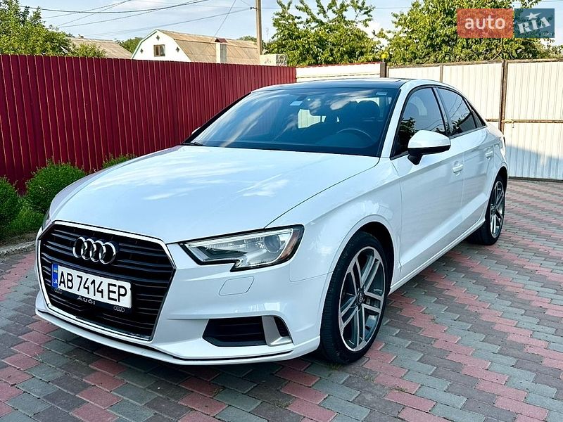 Седан Audi A3 2017 в Вінниці