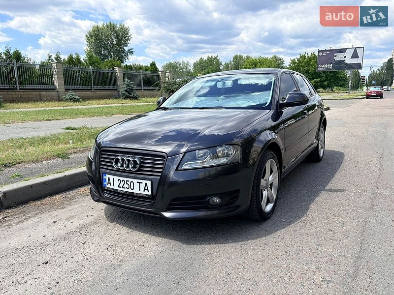 Хэтчбек Audi A3 2010 в Киеве