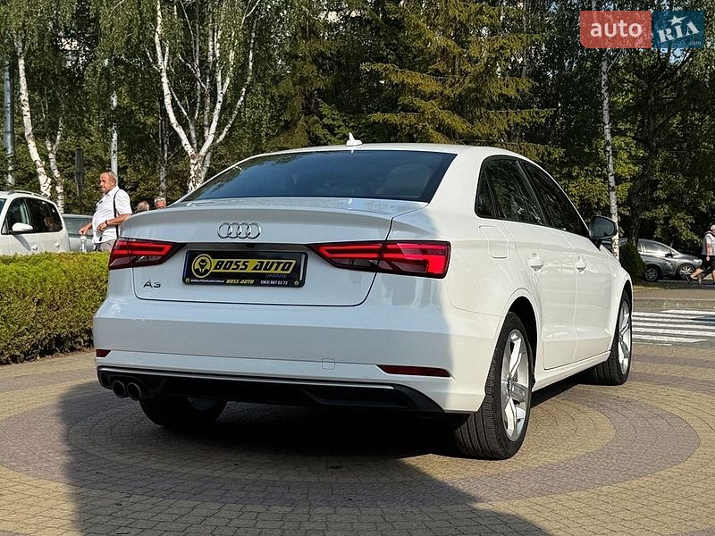 Седан Audi A3 2017 в Львові фото 7 Седан Audi A3 2017 в Львові