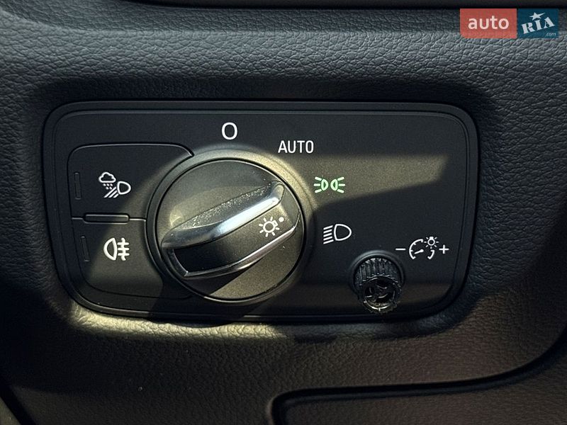 Седан Audi A3 2017 в Львові фото 21 Седан Audi A3 2017 в Львові