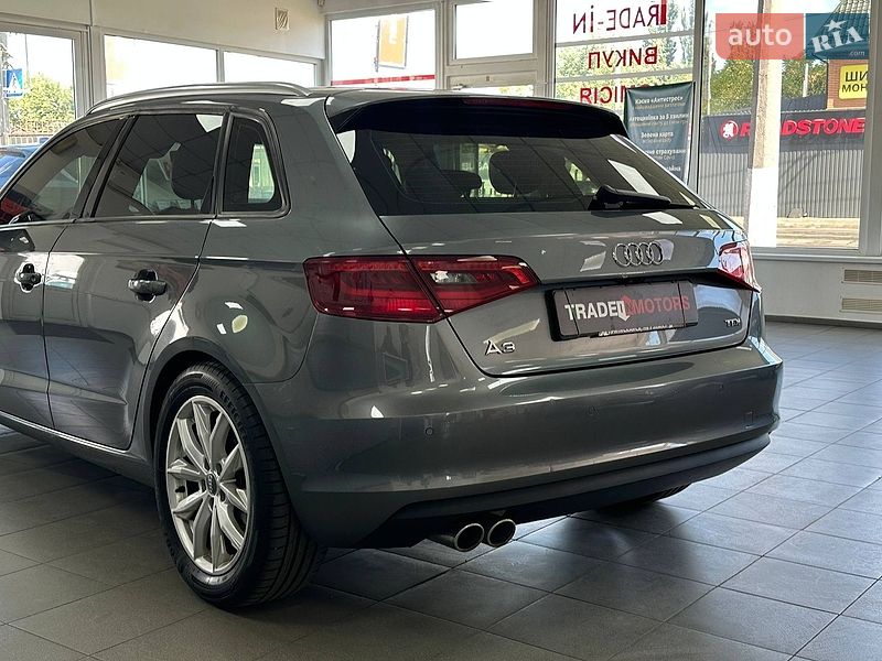 Хетчбек Audi A3 2016 в Києві