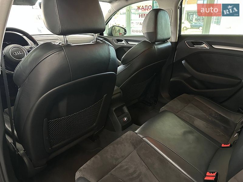 Хетчбек Audi A3 2016 в Києві