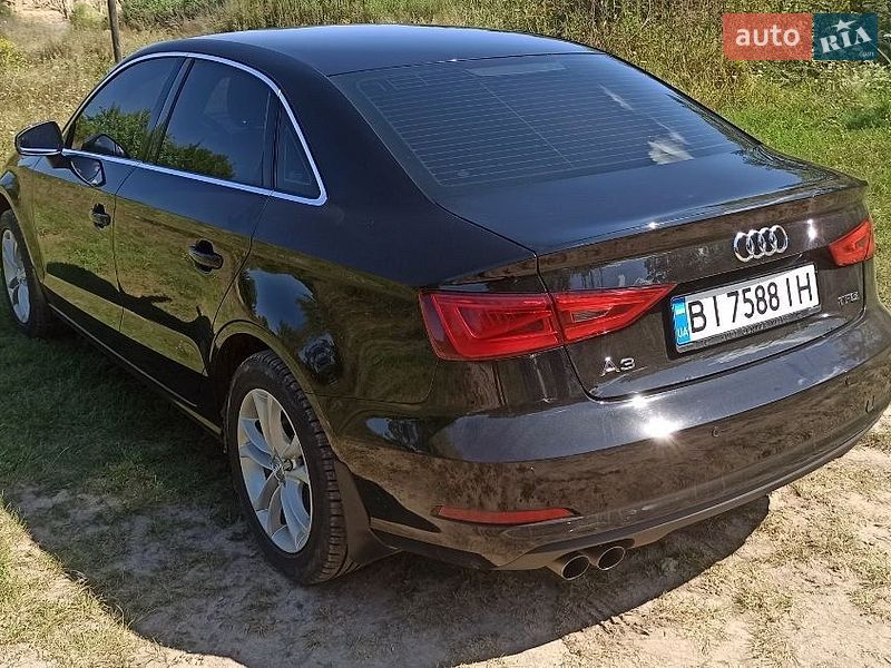 Седан Audi A3 2013 в Миргороді