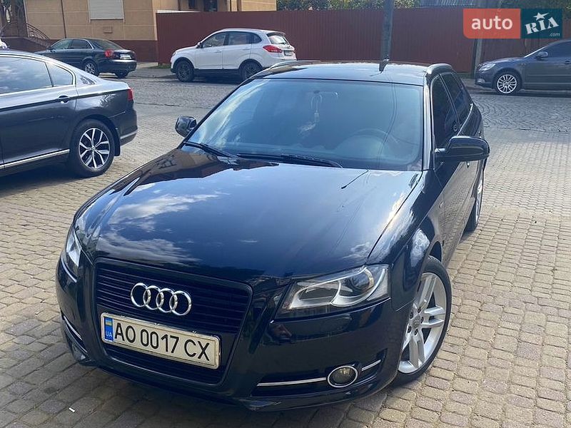 Хетчбек Audi A3 2012 в Мукачевому