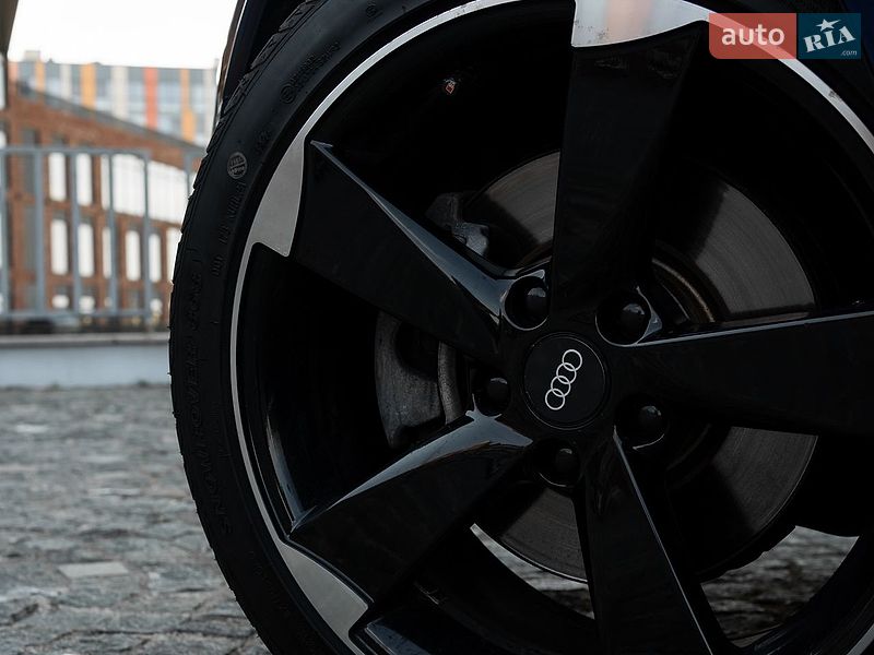 Кабріолет Audi A3 2016 в Дніпрі