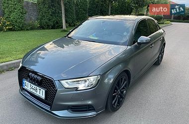 Седан Audi A3 2015 в Киеве