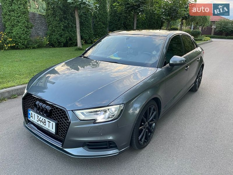 Седан Audi A3 2015 в Киеве