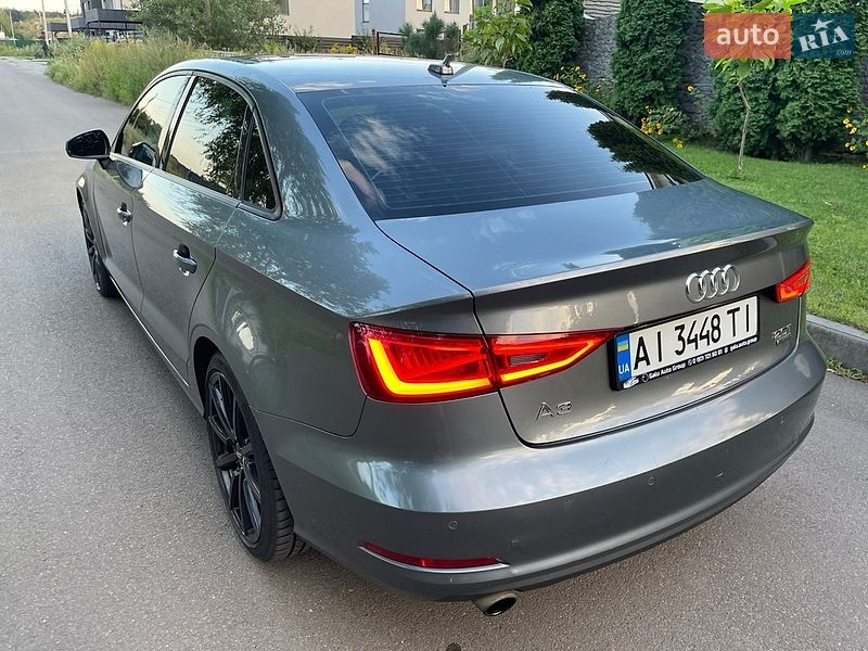 Седан Audi A3 2015 в Киеве
