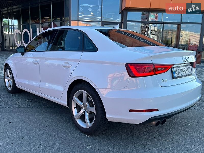 Седан Audi A3 2014 в Києві