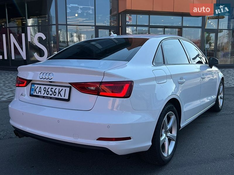 Седан Audi A3 2014 в Києві