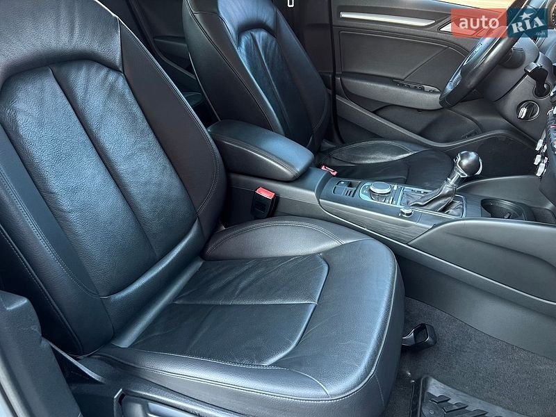 Седан Audi A3 2014 в Києві