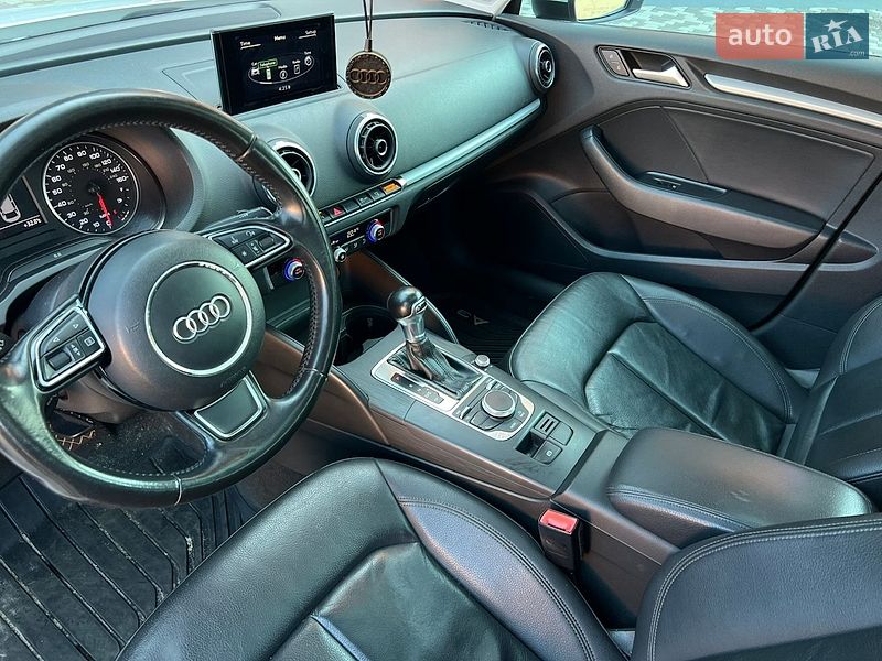 Седан Audi A3 2014 в Києві