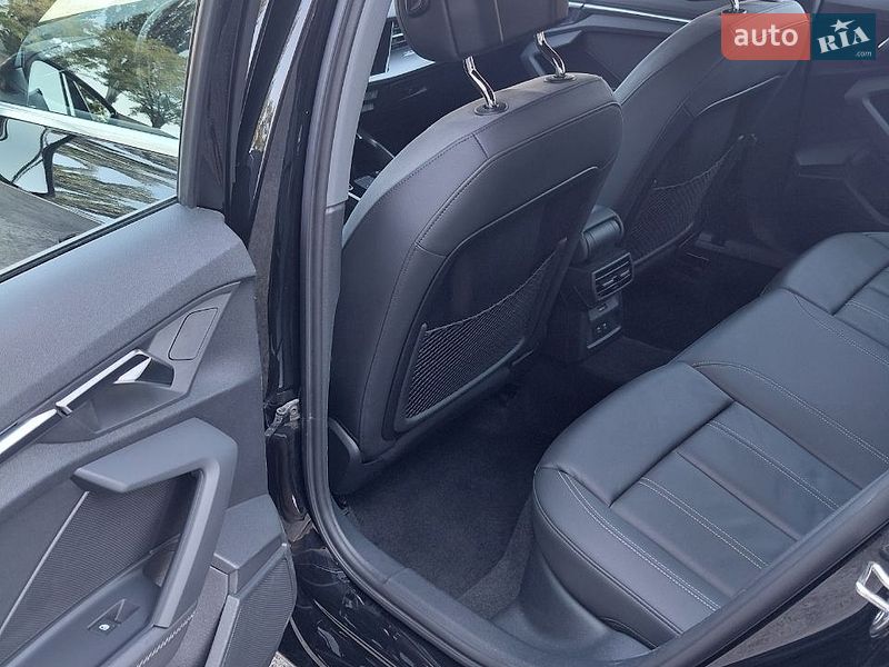 Седан Audi A3 2023 в Дніпрі
