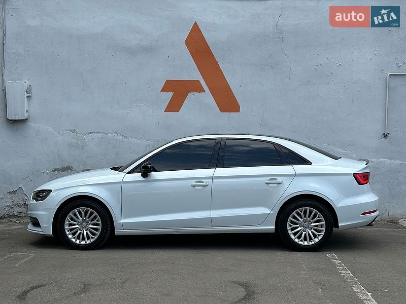 Седан Audi A3 2016 в Одесі