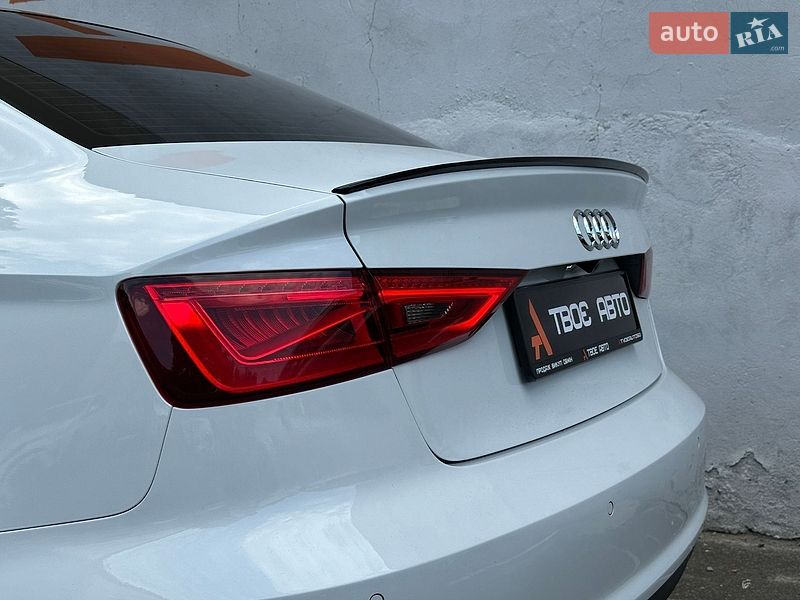 Седан Audi A3 2016 в Одесі