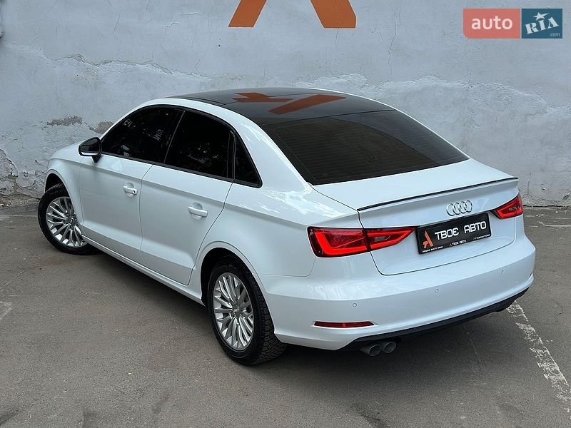 Седан Audi A3 2016 в Одесі
