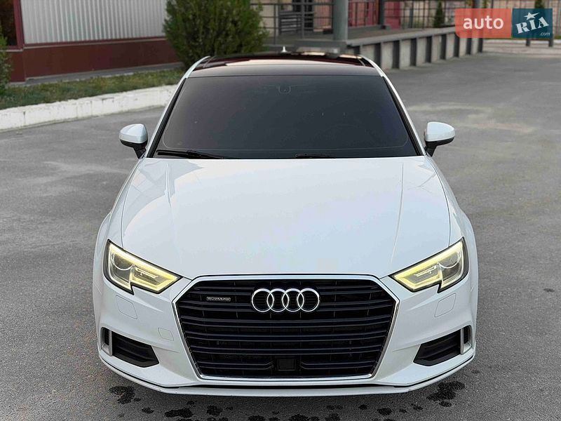 Седан Audi A3 2018 в Харкові фото Седан Audi A3 2018 в Харкові