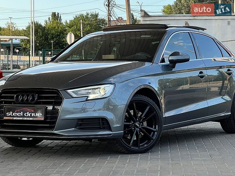 Седан Audi A3 2018 в Миколаєві