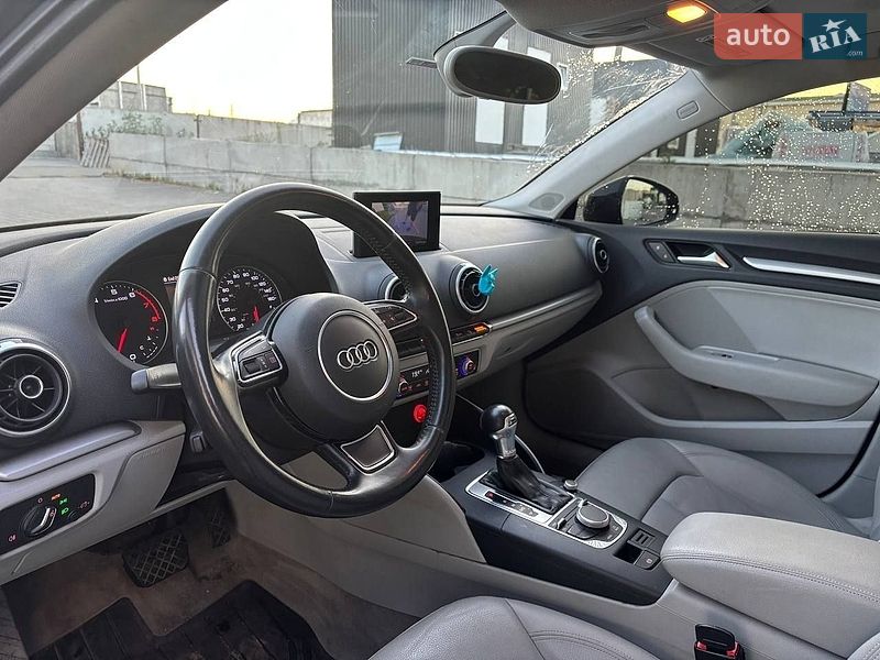 Седан Audi A3 2015 в Києві