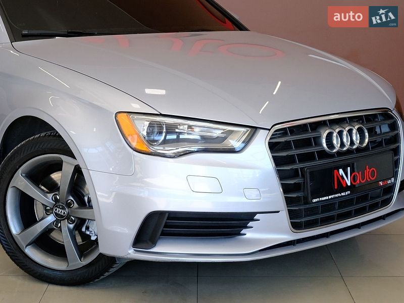 Седан Audi A3 2015 в Одессе
