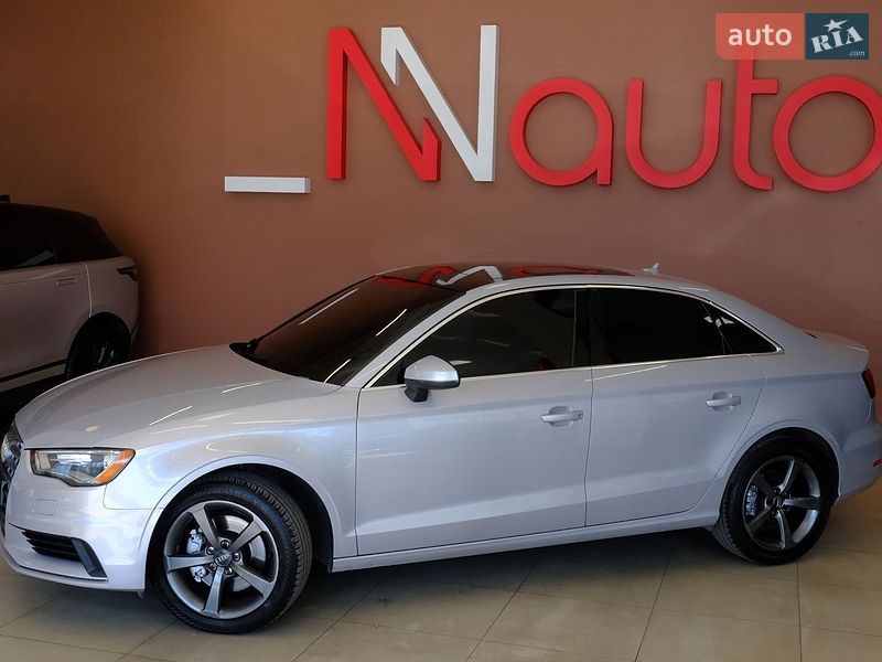 Седан Audi A3 2015 в Одессе