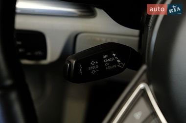 Седан Audi A3 2015 в Одессе