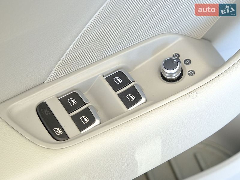 Седан Audi A3 2015 в Одессе