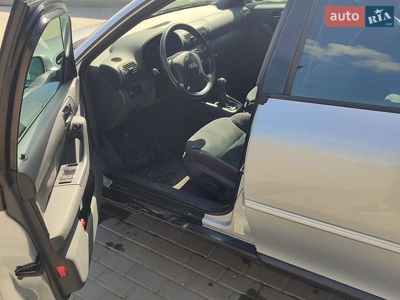 Хэтчбек Audi A3 2000 в Харькове