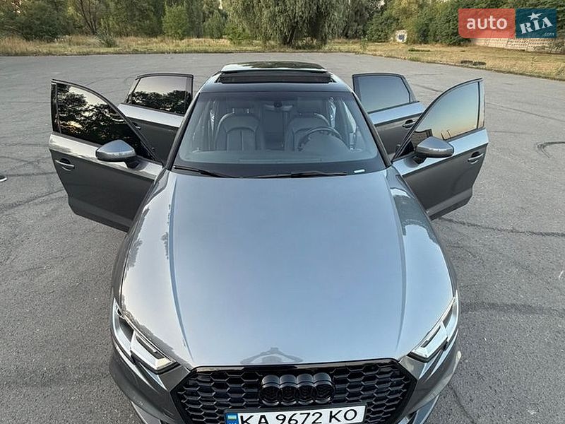 Седан Audi A3 2017 в Киеве