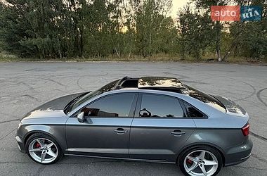 Седан Audi A3 2017 в Киеве