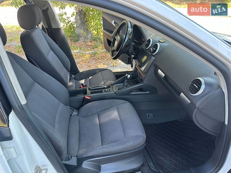 Хетчбек Audi A3 2012 в Львові фото 27 Хетчбек Audi A3 2012 в Львові