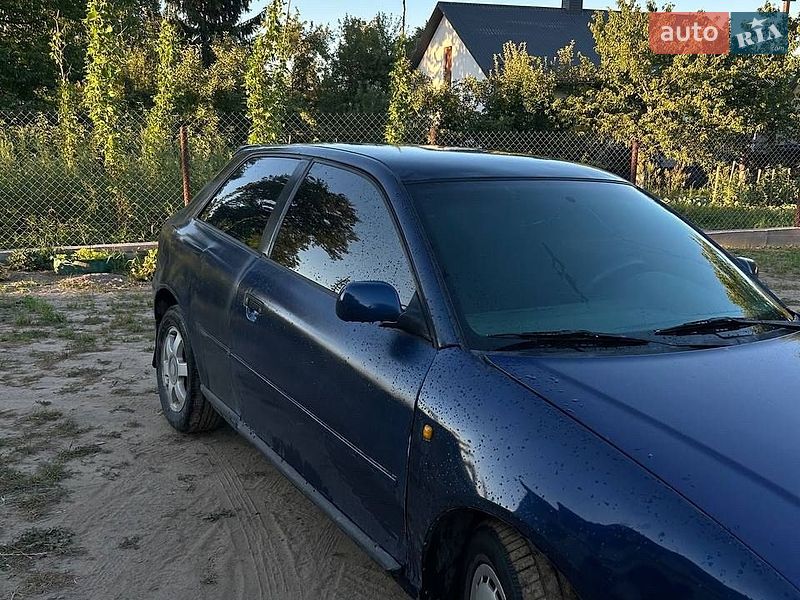 Хетчбек Audi A3 1997 в Яворові