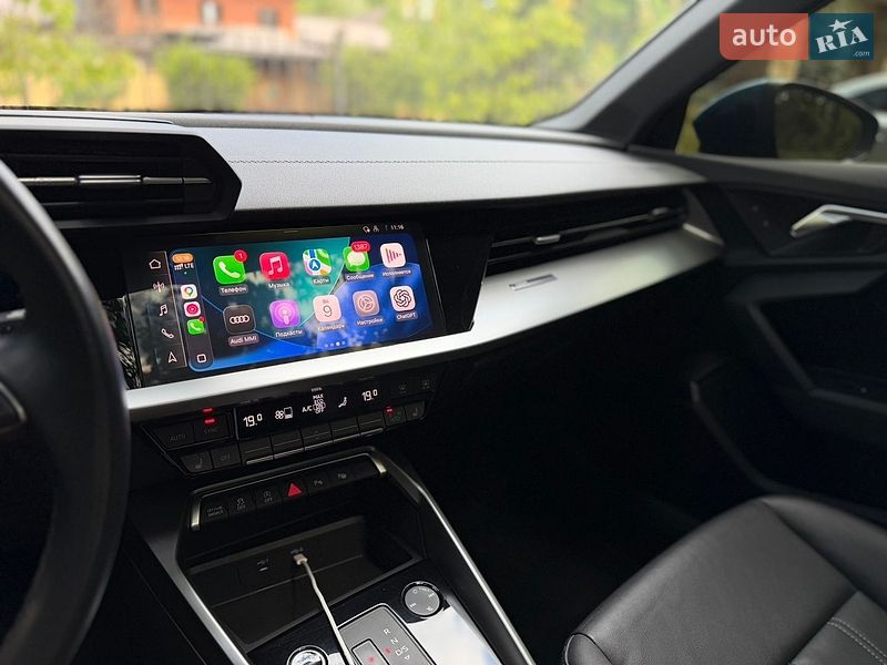 Седан Audi A3 2022 в Києві