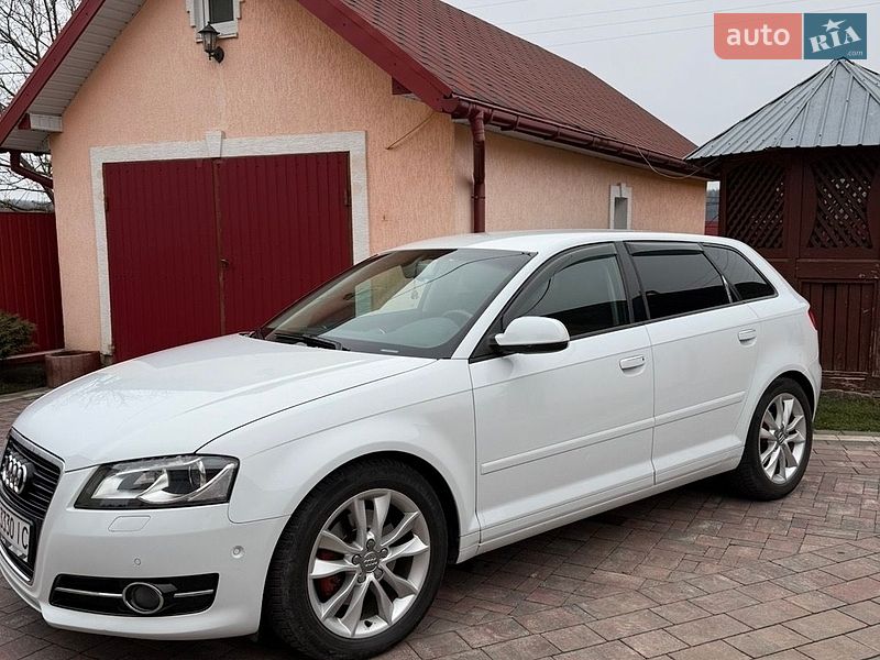 Хетчбек Audi A3 2011 в Сколе