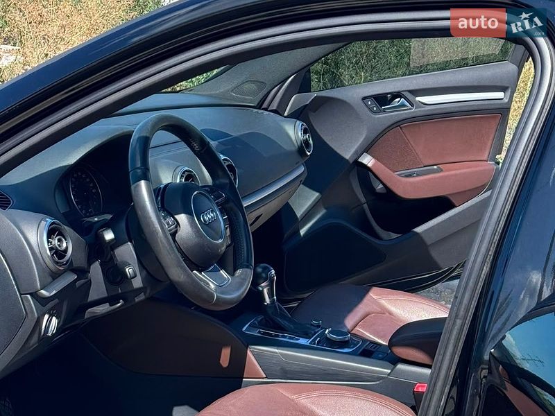 Седан Audi A3 2014 в Синельниково