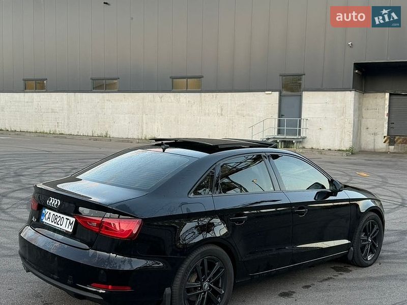 Седан Audi A3 2015 в Києві