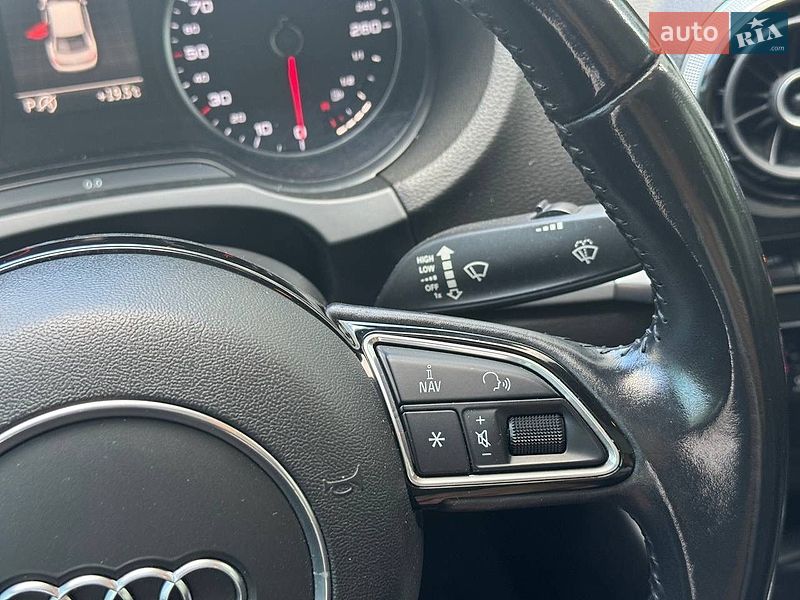 Седан Audi A3 2015 в Дніпрі