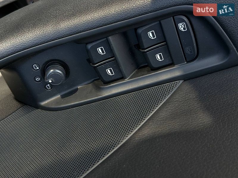 Седан Audi A3 2015 в Ровно